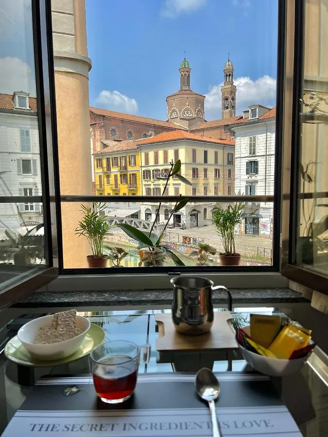 Beautiful View Navigli Apartment Milan Italy